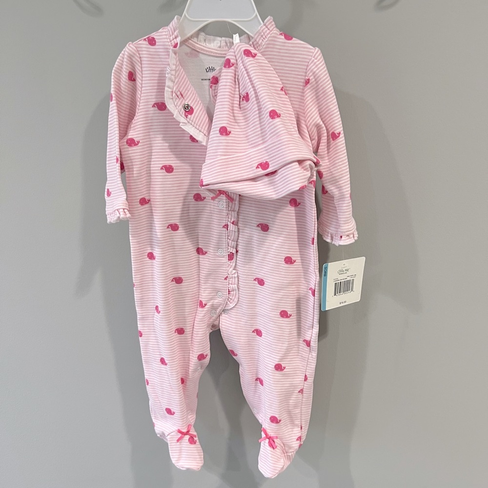 6 MONTH BABY SLEEPER & HAT